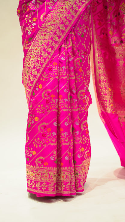 Rani Geometric Weave Iktara Silk Saree