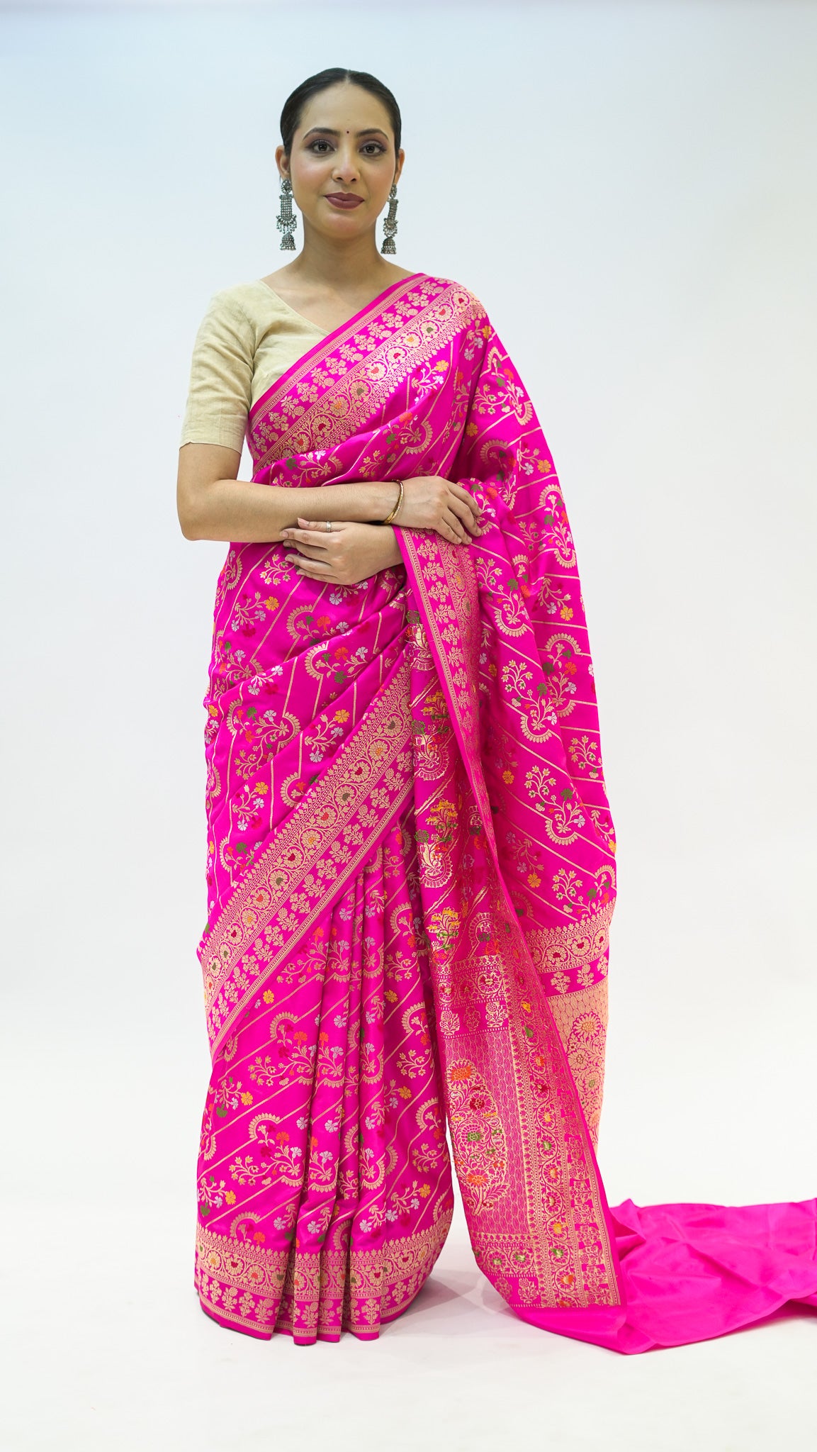 Rani Geometric Weave Iktara Silk Saree
