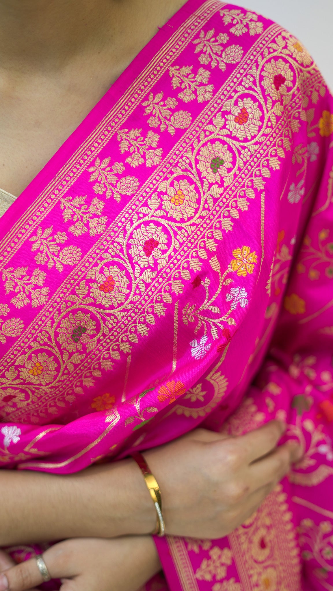 Rani Geometric Weave Iktara Silk Saree