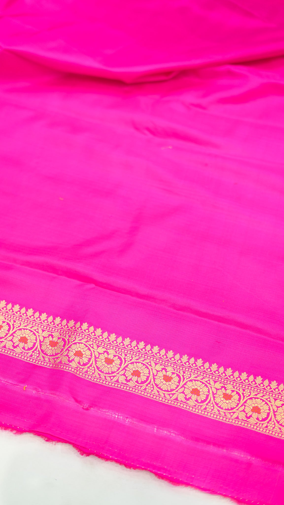Rani Geometric Weave Iktara Silk Saree
