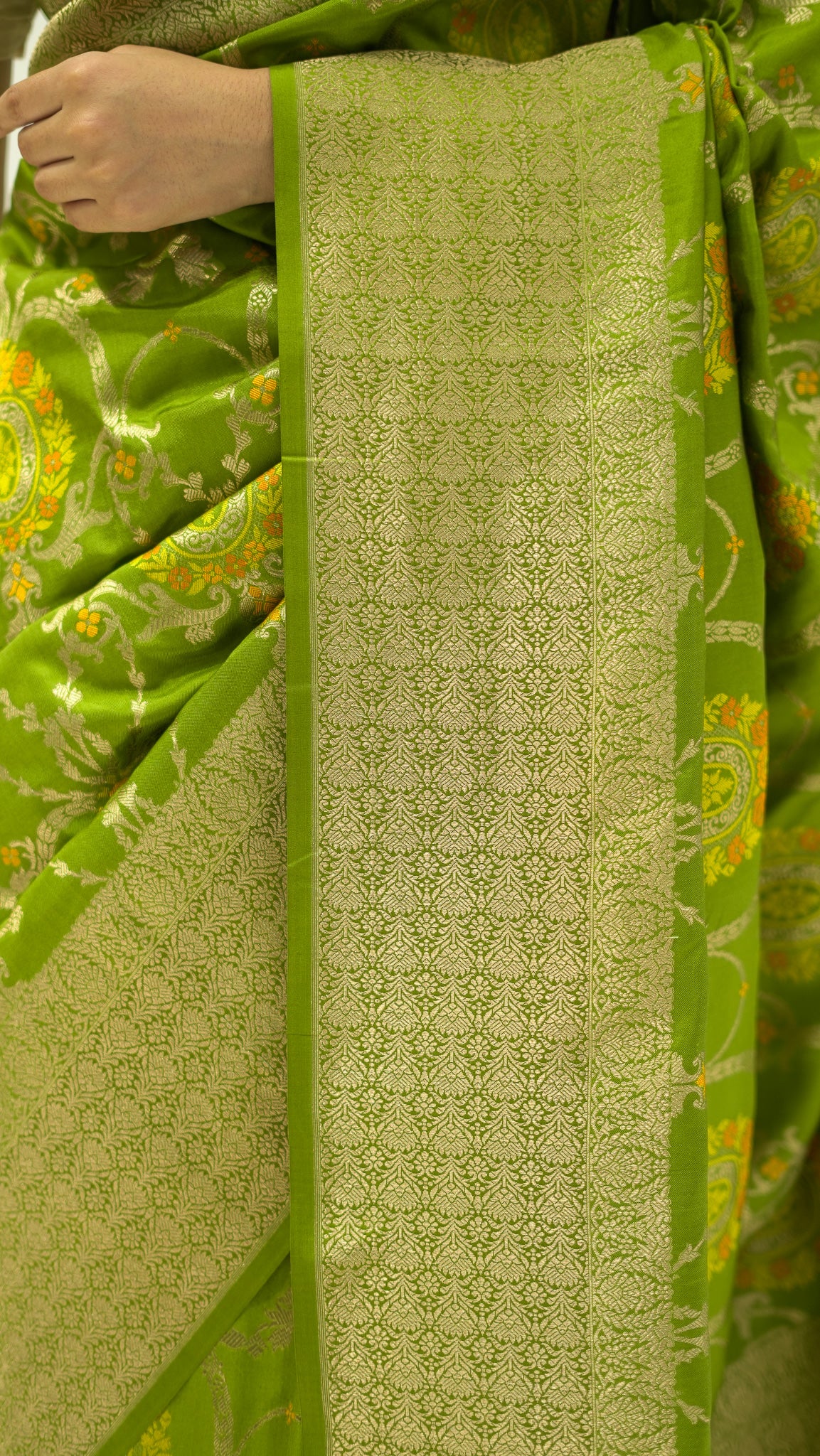Mehndi Jaal Harmony Iktara Silk Saree