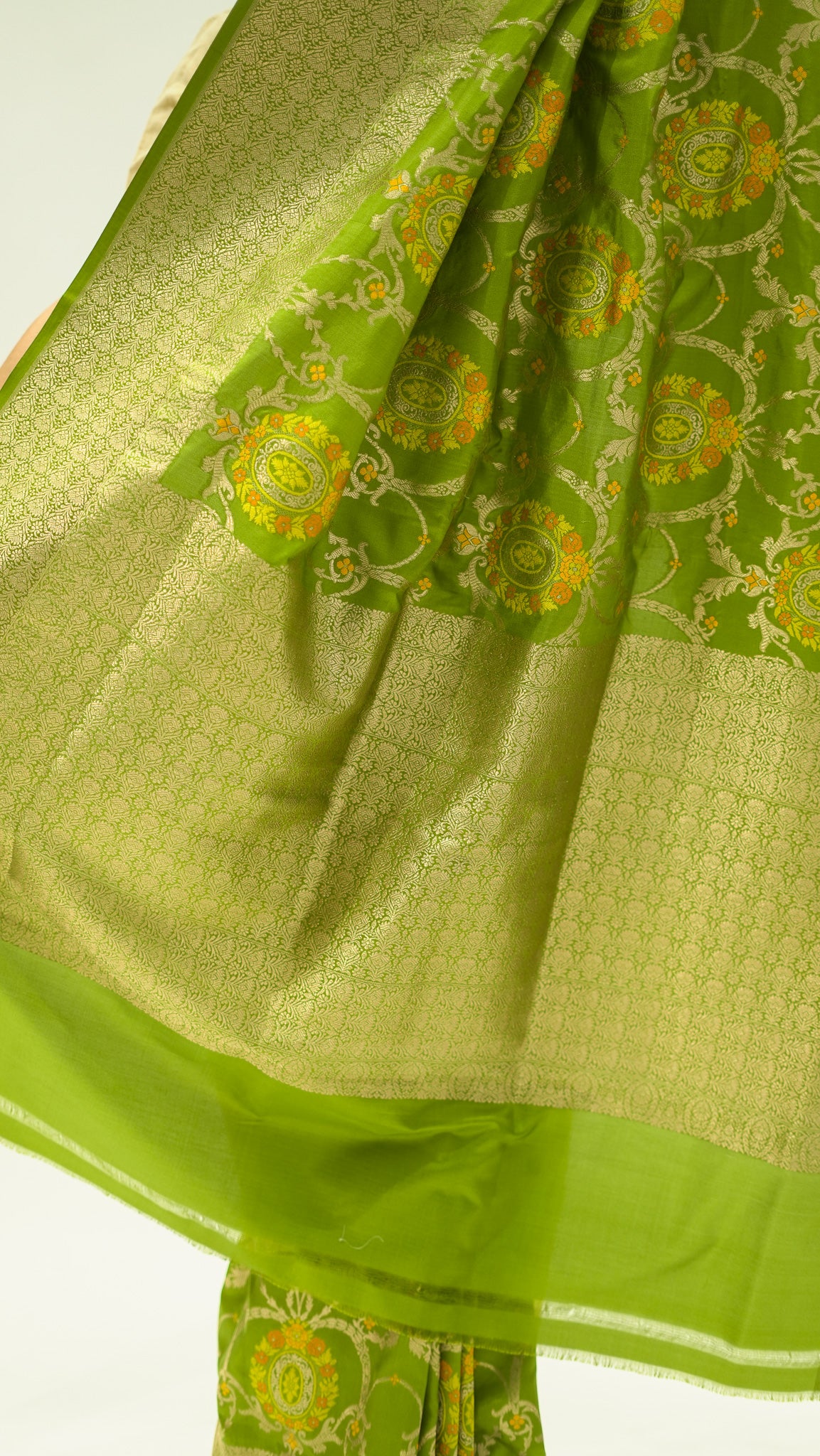 Mehndi Jaal Harmony Iktara Silk Saree