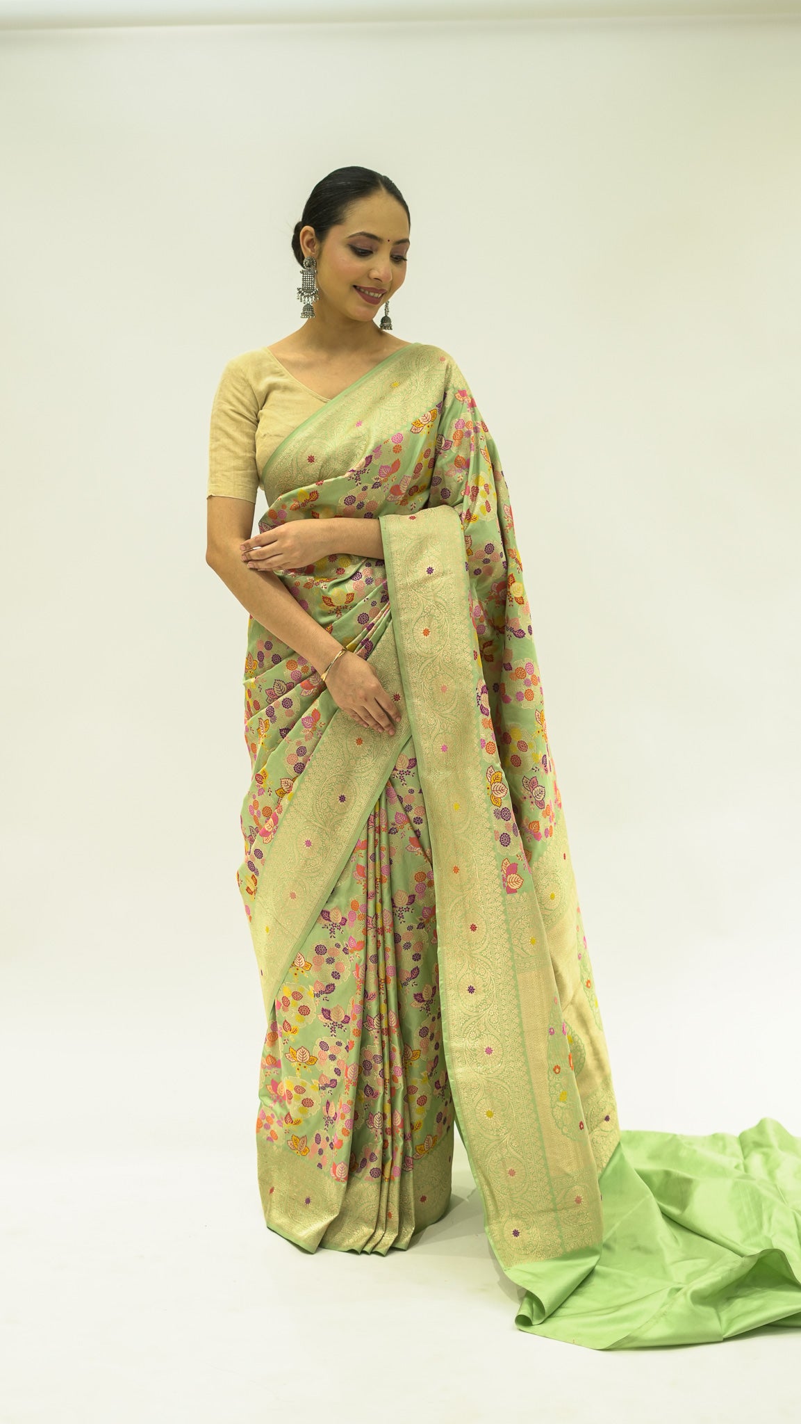Pista Meadow Meena Iktara Silk Saree