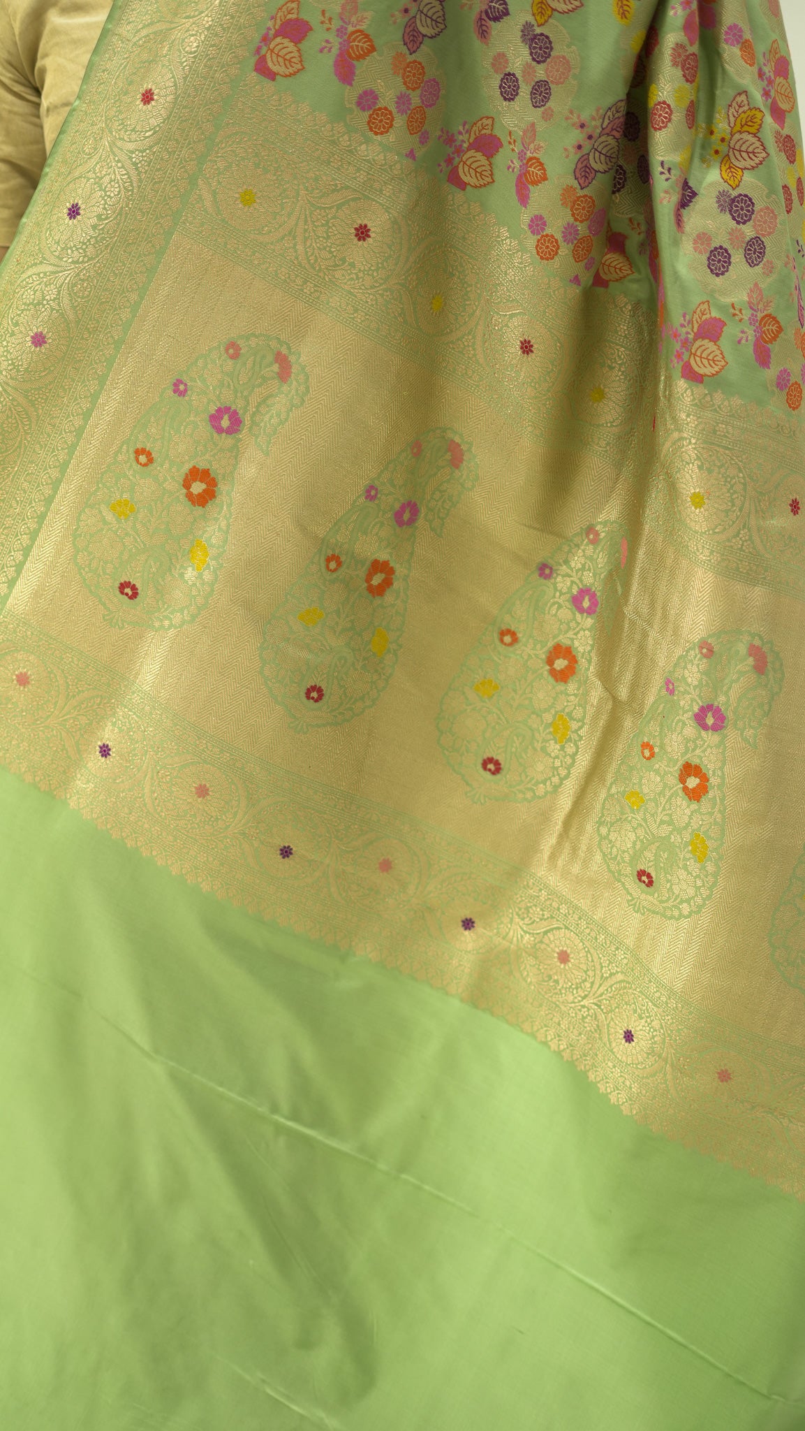 Pista Meadow Meena Iktara Silk Saree