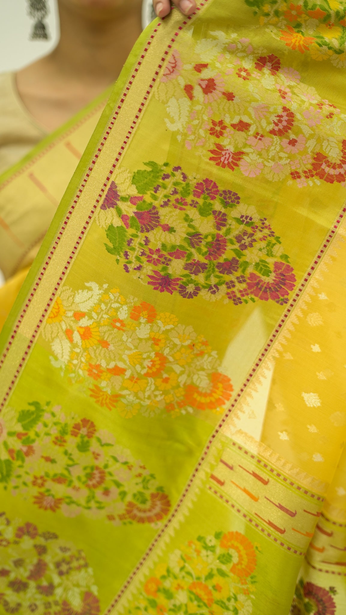 Sunflower Meadow Kora Silk Saree