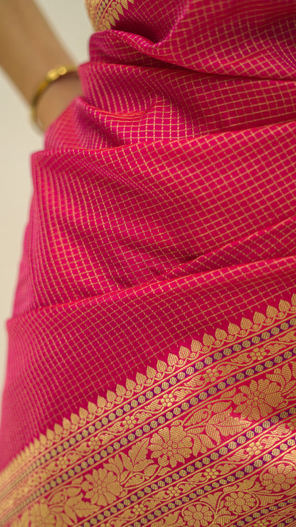 Rani Checkered Contrast Katan Silk Saree