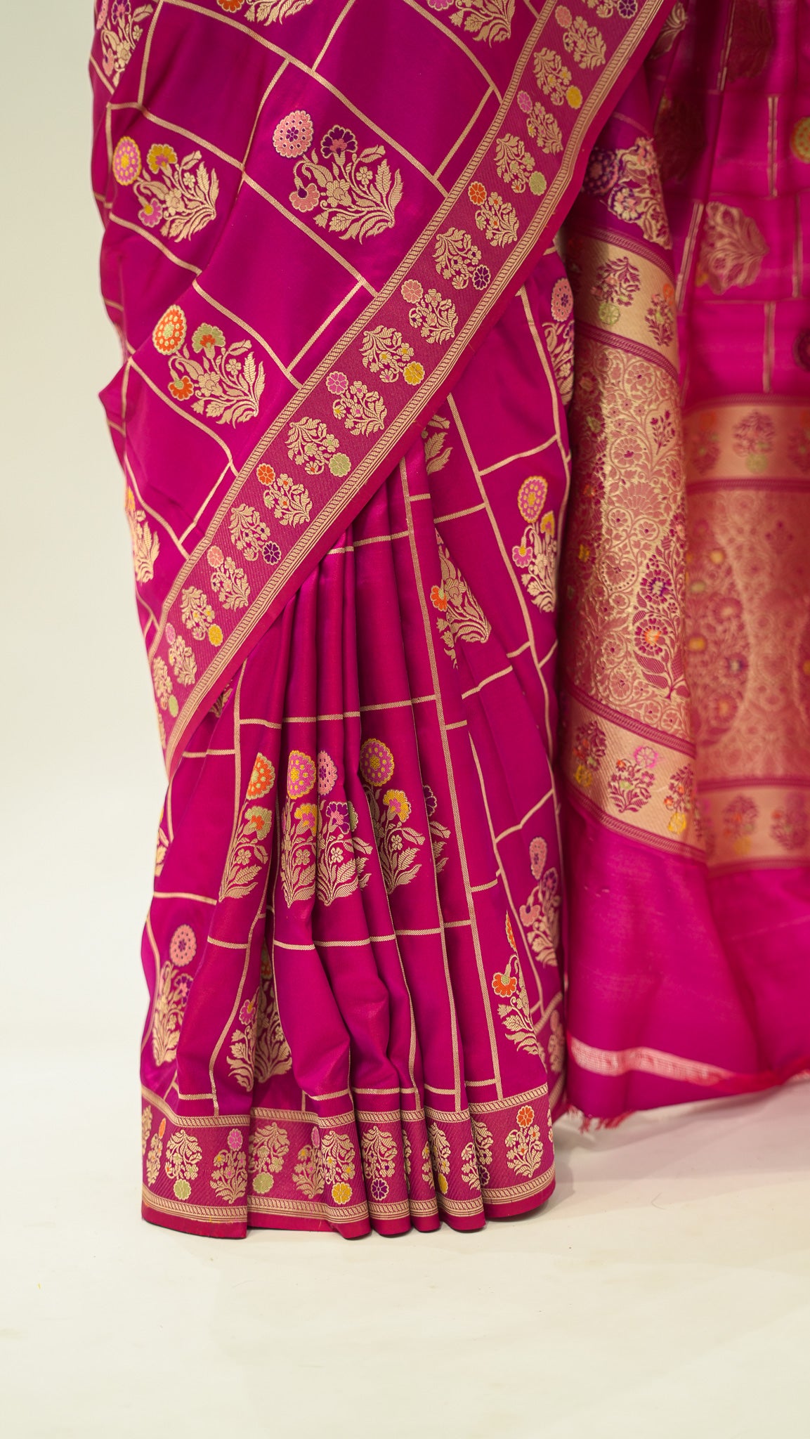 Rani Checkered Meena Iktara Silk Saree
