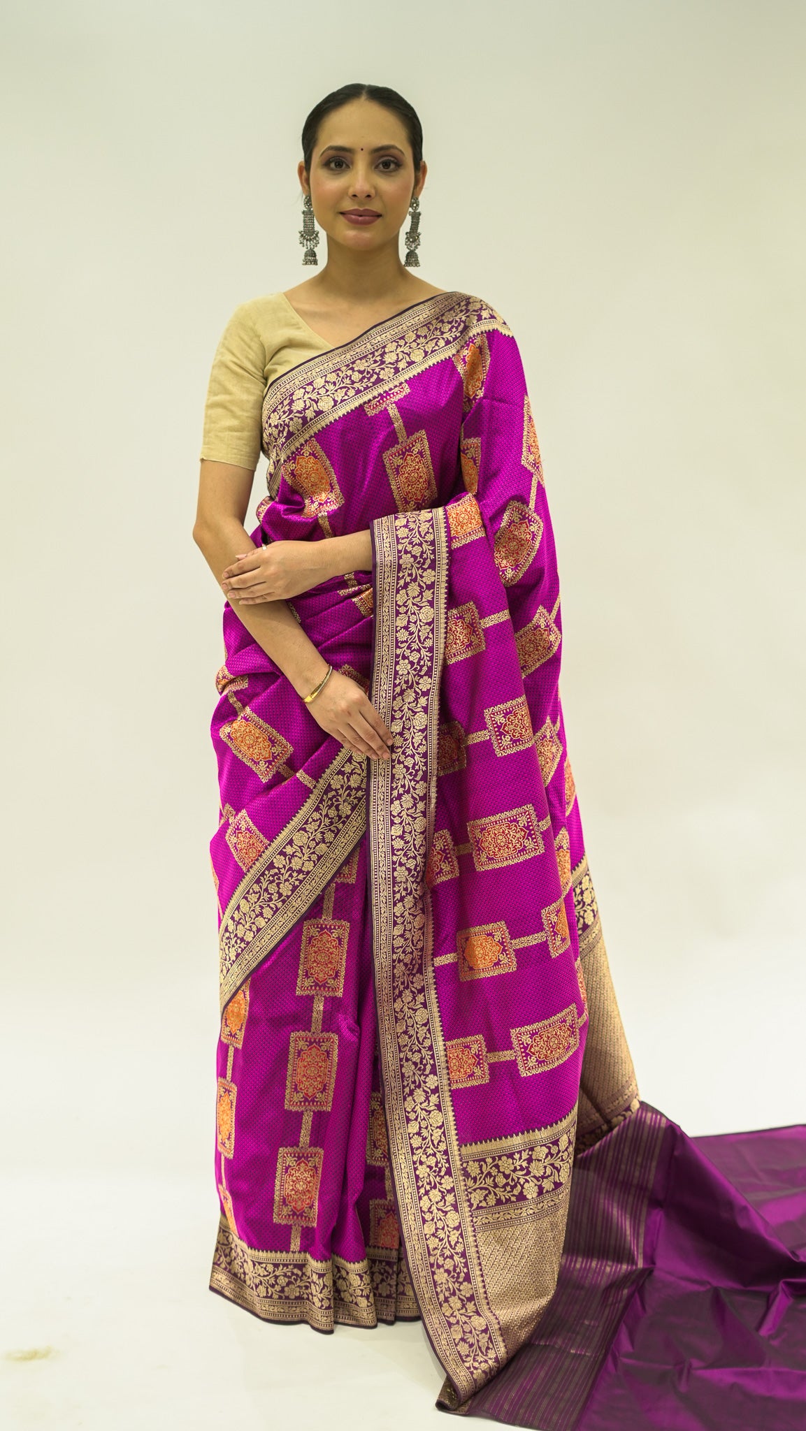 Magenta Tanchoi Grace Katan Silk Saree