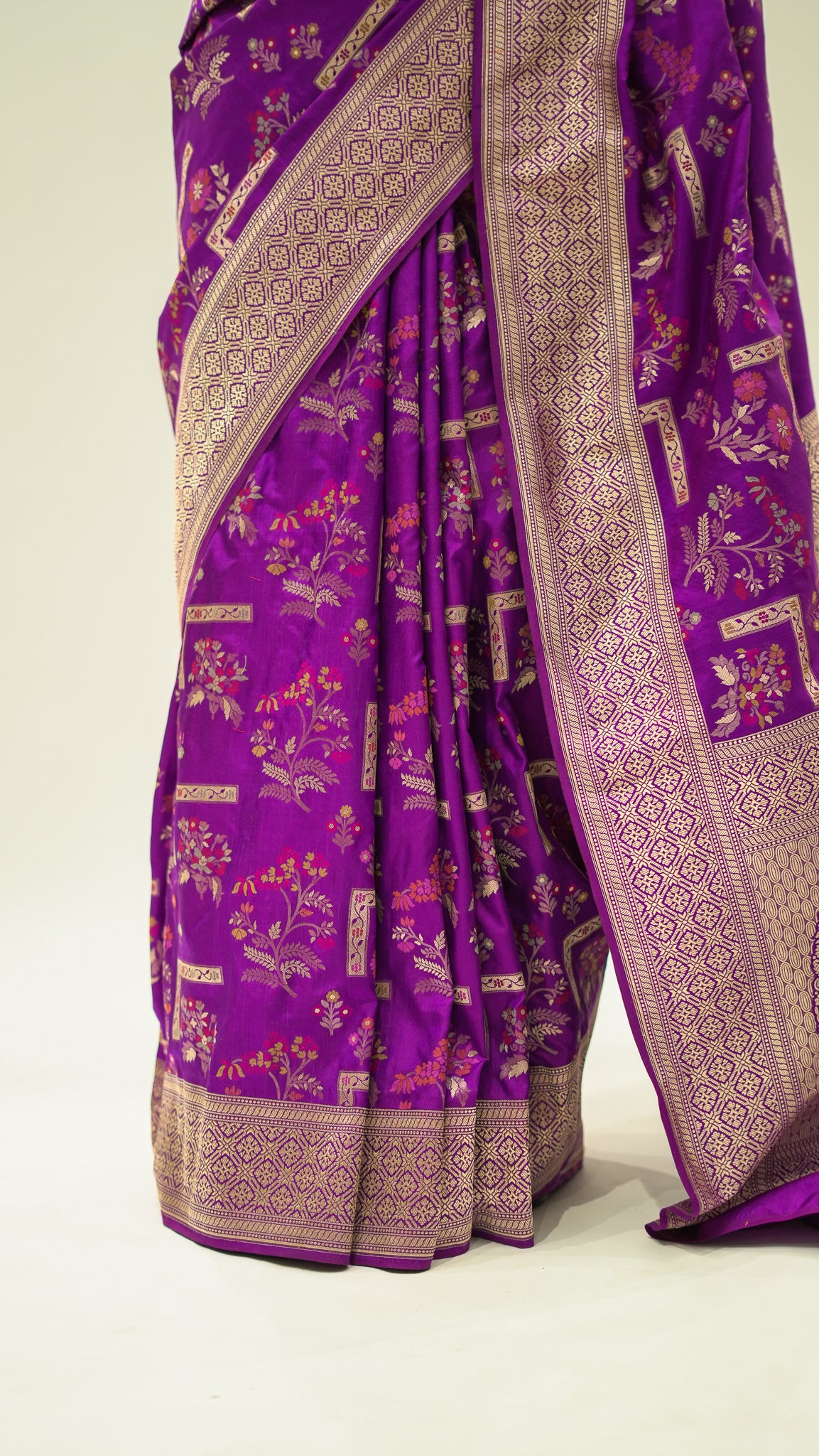 Violet Heritage Bloom Iktara Silk Saree